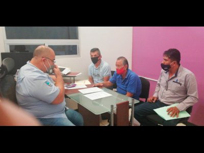<a href="/noticias/se-reune-smyt-con-autoridades-de-xochitepec">SE REÚNE SMyT CON AUTORIDADES DE XOCHITEPEC</a>