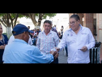 <a href="/noticias/llama-victor-mercado-aprovechar-descuentos-de-la-smyt">Llama Víctor Mercado a aprovechar descuentos de la SMyT</a>