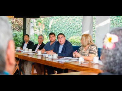 <a href="/noticias/recibe-victor-mercado-reconocimiento-de-la-federacion-de-colegios-y-asociaciones-de">RECIBE VÍCTOR MERCADO RECONOCIMIENTO DE LA FEDERACIÓN DE COLEGIOS Y ASOCIACIONES DE PROFESIO...</a>