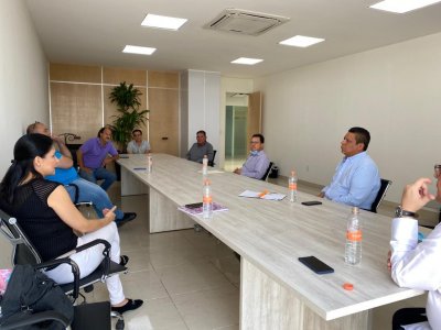 <a href="/noticias/trabajan-smyt-y-sdeyt-en-coordinacion-para-contrarrestar-los-efectos-economicos-de-la">TRABAJAN SMyT Y SDEyT  EN COORDINACIÓN PARA CONTRARRESTAR LOS EFECTOS ECONÓMICOS DE LA PANDE...</a>